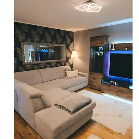 Designer Mit Balkon In Karlsruhes Zentrum - Apolonialiving * Karlsruhe