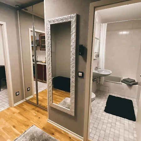 Apartment Designer Mit Balkon In Karlsruhes Zentrum - Apolonialiving Karlsruhe